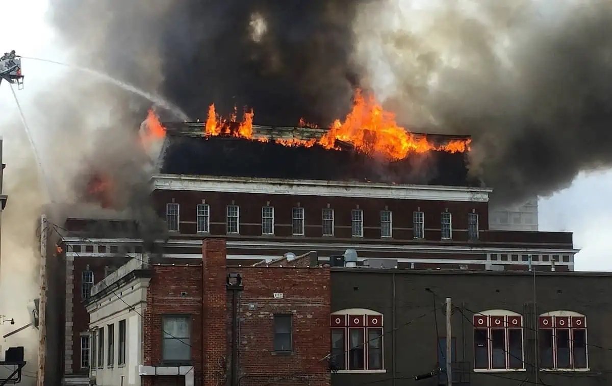 Overcoming a Warehouse Fire Breakout – A Handy Guide